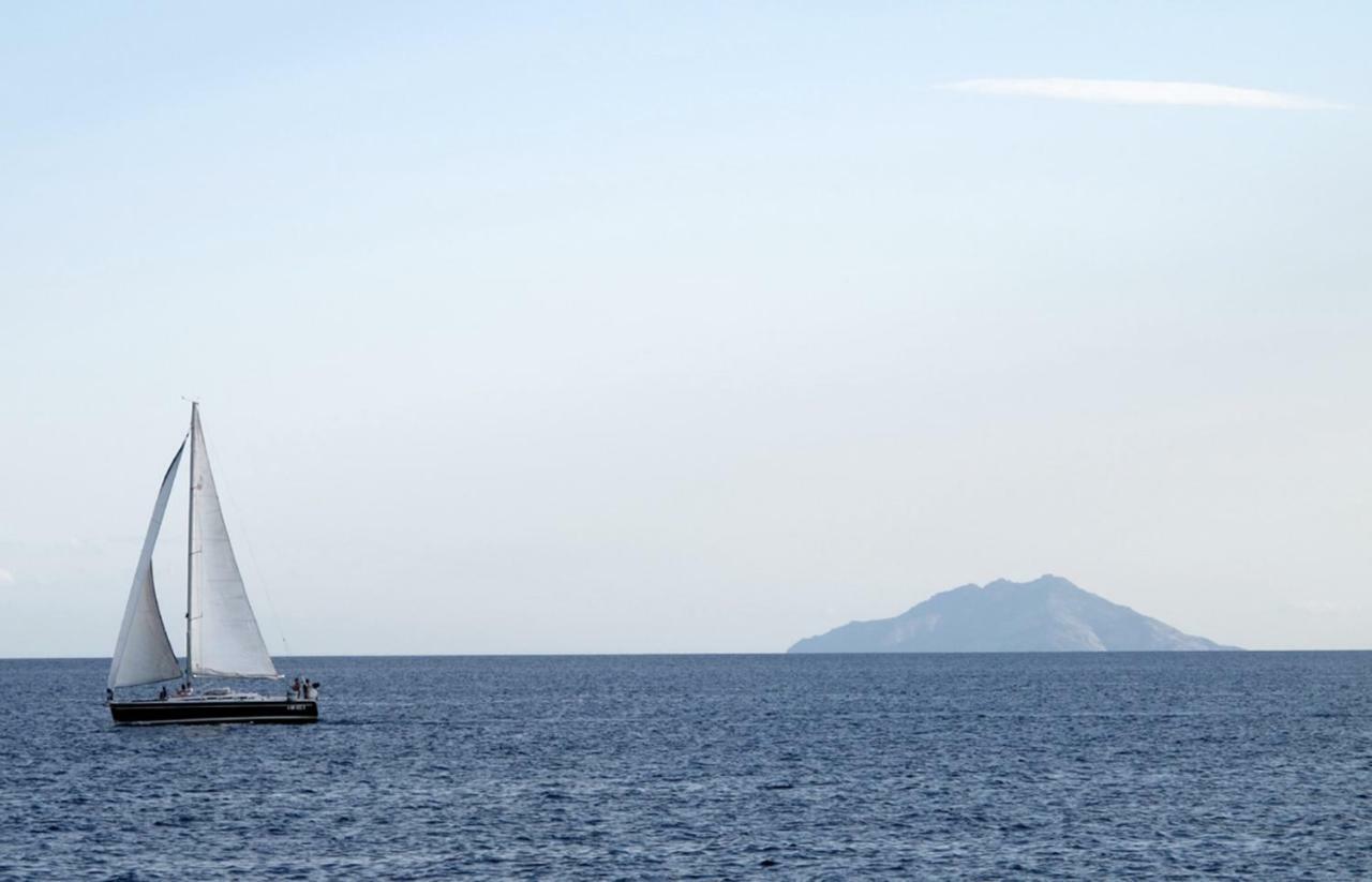Isola D'Elba Come In Barca, A Un Tuffo Dal Mare Capoliveri  Exterior foto